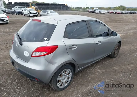 2011 Mazda Mazda2 из США, поврежденный, VIN JM1DE1HY5B0103582